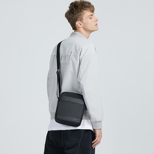 Arctic <span class=keywords><strong>Hunter</strong></span> Custom Les Sacs Homme Kuriertaschen Crossbody Tas Schoudertas Voor Heren Lederen Messenger <span class=keywords><strong>Bag</strong></span> Van Hoge Kwaliteit - Product Image 6