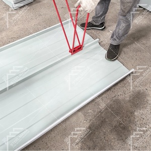 Petit pain portatif complètement automatique populaire de profil de toit de couture debout de l'automobile Kr18 du Mexique formant la machine - Product Image 5