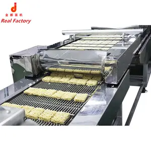 Linea di produzione automatica di tagliatelle istantanee di funzionamento facile quadrato spaghetti istantanei che fanno la macchina