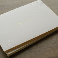 Enveloppe de luxe A5 en papier imperméable avec logo gaufré, impression feuille d'or, autocollant adhésif blanc, cadre photo, bougie artisanale Yilida
