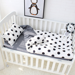 De <span class=keywords><strong>Blanco</strong></span> y Negro puntos 100% algodón bebé de noche durmiendo ropa de cama conjunto de 3 piezas babi cuna edredón - Product Image 1