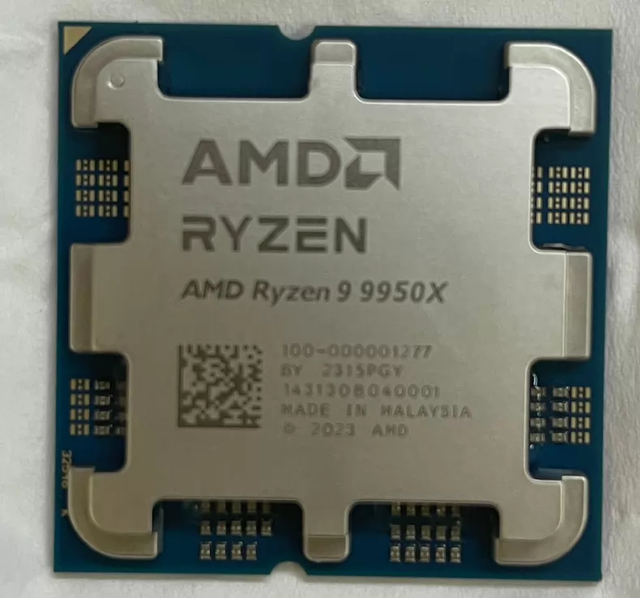 AMD Ryzen 9 9950X Boxed CPU 16 Core 32 Thread 5.7GHz AM5 Socket Zen5 4nm Desktop Processor For Gaming Rendering Content Creation