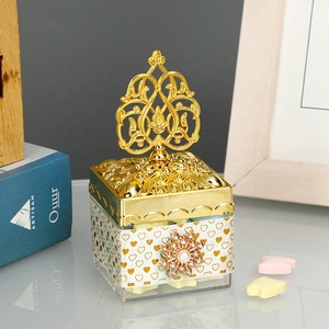 Bé tắm Kẹo hộp vàng nhựa đám cưới Hộp Quà Tặng bên ủng hộ sô cô la Hộp quà tặng lưu trữ đồ trang sức container - Product Image 2