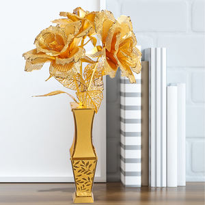 <span class=keywords><strong>Piececool</strong></span> Golden Rose Puzzle <span class=keywords><strong>3D</strong></span> en métal, modèle éducatif à construire soi-même, collectionnable, décoratif, avec fonctions lumineuses et mobiles, pour les 14 ans et plus - Product Image 1