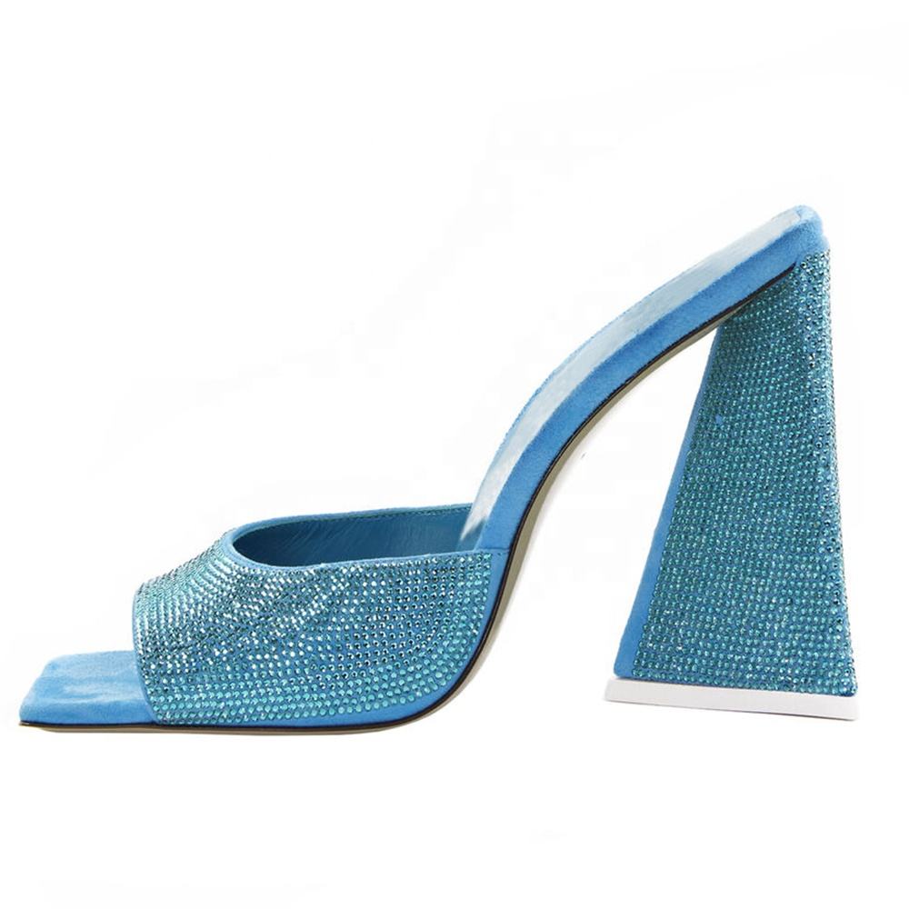 Belles chaussures de soirée pour femmes, sandales d'été, à bout - Main Image