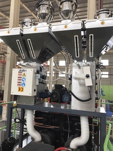 Automatic PLC-Controlled Plastics Resin &amp; Additives Gravimetric Blender Doser with 600kg/h Capacity <strong>Ribbon</strong> <strong>Mixer</strong> - Product Image 2