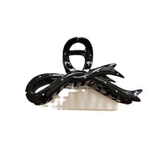 Coréen polyvalent doux <span class=keywords><strong>à</strong></span> pois cheveux griffe Niche personnalité pince <span class=keywords><strong>à</strong></span> cheveux accessoire de mode pour <span class=keywords><strong>chignon</strong></span> en plastique - Product Image 1