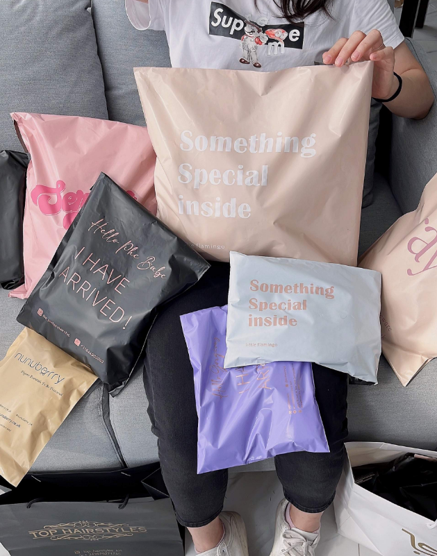 CUSTOM COLORS ,PLS CONTACT ME