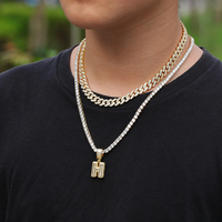 Hip Hop Square Zircon Ice-out Letter Custom Collar Charms, Trendy Fashion Twist Chains Collar con nombre