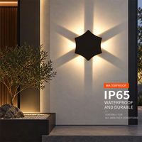 Applique murale LED moderne en aluminium, étanche IP65, 3500K, pour extérieur et intérieur, idéale pour jardin, cour, balcon, allée, décoration