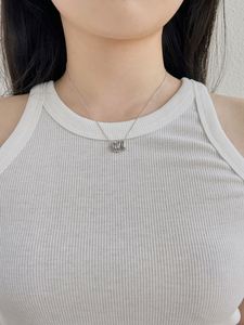 Nouveau collier pendentif Dylam en argent S925 plaqué or 18 carats, surface lisse, motif vague d'eau torsadée, style minimaliste - Product Image 2
