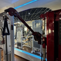 Machine de fitness multifonctionnelle professionnelle pour entraînement complet du corps, à double câble croisé, vente en gros directe usine