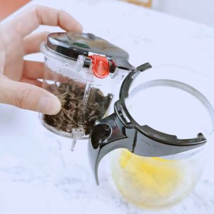 Tetera de Vidrio de 750 ml <span class=keywords><strong>con</strong></span> Infusor y Tapa, Diseño Moderno para Oficina, Accesorios para Café y Té - Product Image 5