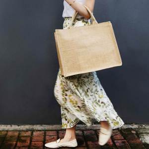 Bolsa de Yute Lisa con Logotipo Personalizado, Ideal para Bordado, Manualidades y Arte, Superventas - Product Image 2