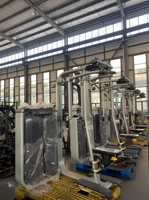 Machine à muscler la poitrine à bras droit en acier – Robuste, multifonctionnelle, avec sélection de charge universelle