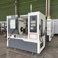 Équipement de fraisage CNC universel pour pièces en acier et en fonte