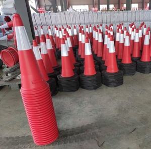 थोक 100 सेमी उच्च तीव्रता वाले प्रिस्मेटिक परावर्तक यातायात सुरक्षा शंकु 18 "28" 36 "लचीला लाल रंग ip68 कोई चेतावनी नहीं दी गई - Product Image 5