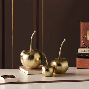 Intérieur de salon de luxe personnalisé meuble TV décor de table fait à la main moderne accents décoratifs résine doré cerise statue ornement - Product Image 1