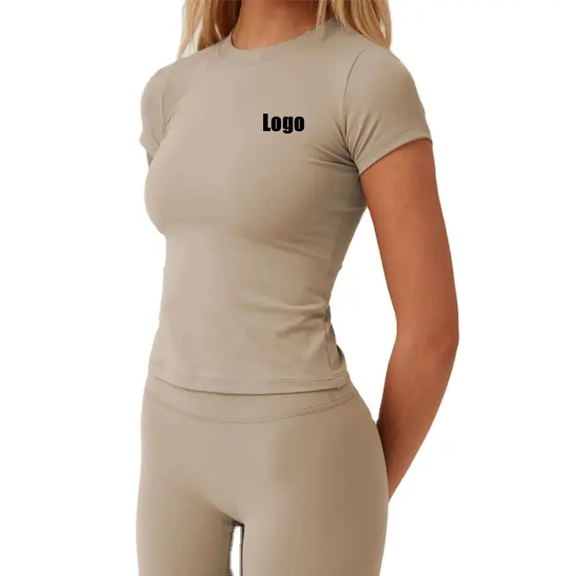 เสื้อยืดคอกลมแขนสั้นสำหรับผู้หญิงเสื้อยืดฟิตเนสฟิตเนสฝึกโยคะทำจากโพลีเอสเตอร์