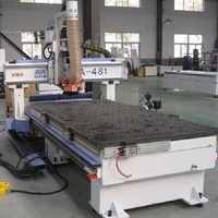 Armoires de meubles cnc UA-481, accessoire de fabrication de portes, machine à bois