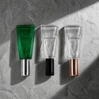 Flacon pulvérisateur en verre plat de 10 ml avec pompe pour parfum, sérum, cosmétiques de voyage, atomiseur rechargeable, distributeur, OEM accepté