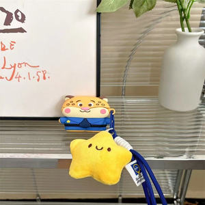 Étuis pour écouteurs en silicone souple 3D Tiger Cartoon avec porte-clés étoile pour Apple <span class=keywords><strong>Airpods</strong></span> pour <span class=keywords><strong>Airpods</strong></span> 1 2 Pro2 3 pour <span class=keywords><strong>Airpods</strong></span> 4 - Product Image 4