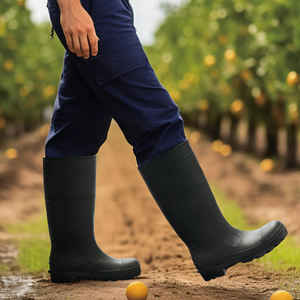 מגפי גשם לגברים עם מגן פלדה ו-PVC - מגפי עבודה עמידים למים ולכלוך לגינון, דיג ועבודות חוץ כבדות (ODM/OEM) - Product Image 5