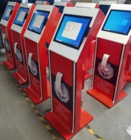 Fabricant de kiosque 15/17/19 "Kiosque de file d'attente Système de gestion de file d'attente Kiosque de billets de file d'attente avec lecteur de carte magnétique