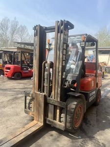 <span class=keywords><strong>Wecan</strong></span> Gebrauchter Diesel-Gabelstapler Modell 36 3-Stufen-Mast 4,5m Hubhöhe Allradantrieb Luftreifen |   Chinesischer Gabelstapler zum Verkauf - Product Image 5