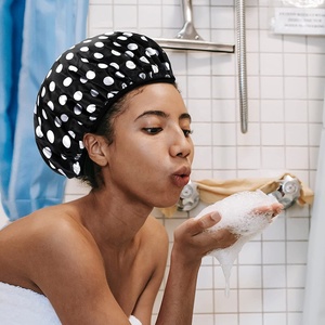 Personnalisé double couche noir <span class=keywords><strong>blanc</strong></span> dot <span class=keywords><strong>de</strong></span> <span class=keywords><strong>bain</strong></span> <span class=keywords><strong>bonnet</strong></span> <span class=keywords><strong>de</strong></span> douche - Product Image 1