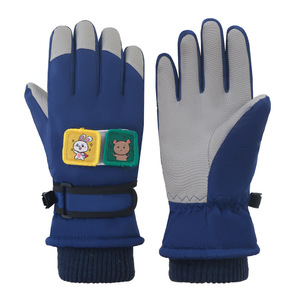 Gants de ski pour enfants, chauds, coupe-vent, résistants à l'eau, doublés de polaire, design de dessin animé, pour enfants de 6 à 10 ans - Product Image 3