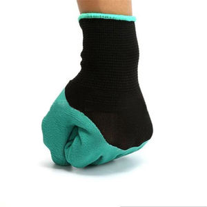 قفازات عمل مطاطية مقاومة للماء مزودة بأطراف مخالب تسمح بتهوية القدم قفازات للحدائق للاحتفاظ بالحفر والزرع - Product Image 3