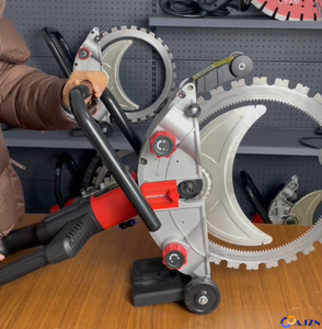 Scie circulaire sans brosse à haute fréquence Coupeur de béton portable <span class=keywords><strong>Machine</strong></span> de découpe murale portable pour la découpe de murs en ciment - Product Image 1