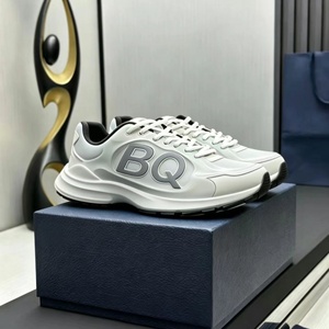 Chaussures de sport décontractées de luxe pour hommes et femmes 2026 – Baskets de marche et de course décontractées de haute qualité pour hommes et femmes - Product Image 1