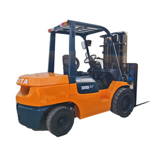 Montacargas Diésel Usado Toyota 35 de 3.5 Toneladas, Original de Japón, de Alta Calidad y Precio Razonable, Montacargas Toyota Komatsu TCM - Product Image 1