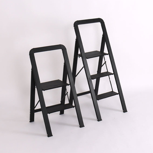 Repose-pieds échelle en <span class=keywords><strong>aluminium</strong></span> léger de sécurité escabeau pliant en <span class=keywords><strong>aluminium</strong></span> escabeau de cuisine escabeau pour le ménage - Product Image 4