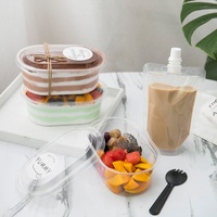 Boîte en plastique jetable de 500ml pour la conception en couches de tiramisu pour l'estampage personnalisé de salade de fruits à emporter pour boules de taro gelée d'herbe Plus