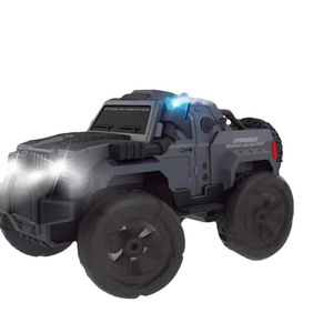 Coche RC Eléctrico 4x4 RC2002 con Función de Pulverización de Luces, Control Remoto de 4 Canales, Alcance de 80m, Regalo de Cumpleaños - Product Image 1