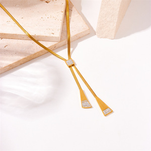 <span class=keywords><strong>Collier</strong></span> de pompons en acier inoxydable Colliers de cordes réglables en acier au titane pour la fête - Product Image 4
