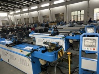 Machine de cintrage de tuyaux CNC pour l'échappement automobile, cintreuse hydraulique de tubes pour la production de silencieux et de pièces automobiles