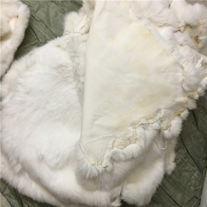 Fourrure animale - Plaque <span class=keywords><strong>de</strong></span> fourrure <span class=keywords><strong>de</strong></span> <span class=keywords><strong>lapin</strong></span> Rex à poils doux et épais - Peaux <span class=keywords><strong>de</strong></span> <span class=keywords><strong>lapin</strong></span> Rex - Product Image 3