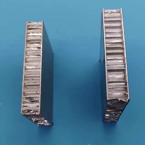Aluminum Honeycomb Panel Fw029 For Engineering Projects And Curtain Walls Minimalist Design Multipurpose Use - Product Image 1