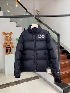 Veste matelassée noire pour homme, col montant, fermeture éclair, coupe-vent, rembourrage en polyester, manteau d'hiver décontracté, design avec logo sur le devant - Product Image 2