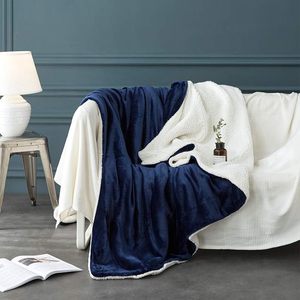 LOW MOQ Stock suave felpa cálida esponjosa de doble cara microfibra tiro Sherpa manta de cama de lana - Product Image 5