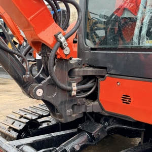 รถขุดขนาดเล็ก Kubota U27 มือสอง ราคาประหยัด - Product Image 4