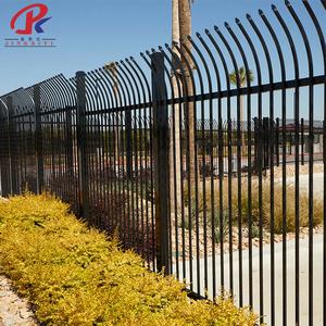 Panneaux de clôture métalliques décoratifs de 6 pieds de haut, poteaux galvanisés, mur extérieur préfabriqué, clôture <span class=keywords><strong>tubulaire</strong></span> en acier galvanisé <span class=keywords><strong>pour</strong></span> jardin - Product Image 1