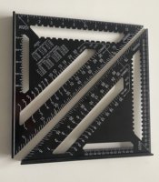 Outil de mesure multifonctionnel triangulaire en alliage d'aluminium de 7 pouces, design moderne de haute précision, DIY OEM, modèle CJTOOL pour la menuiserie