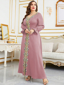 Khiêm tốn Muslim Maxi Dress loe tay áo vàng màu xanh lá cây thêu thoải mái mặc hàng ngày - Product Image 4