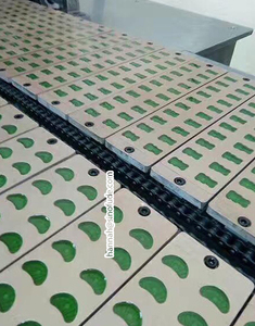Linea di produzione gommosa della gelatina della macchina per la produzione di caramelle gelifie completamente automatiche - Product Image 3