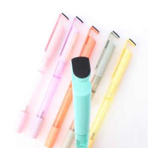 Promotional MultiFunction 4 in 1 Function <b>Screen</b> <b>Cleaner</b> Phone Holder Stock Sprayer Pen With Candy Color 2 ml 3 ml 4ml 5ml - Product Image 2